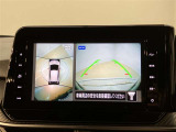 全周囲カメラ付きで車庫入れも安心ですね。