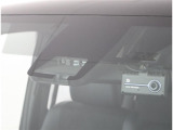 サポカーは、高齢運転者を含めたすべてのドライバーによる交通事故の発生防止・被害軽減対策の一環として、国が推奨する新しい自動車安全コンセプトです。詳しくは販売店スタッフまでおたずねください。