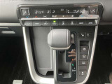 使用感が出やすい部分になります。車両状態などお気軽にお問い合わせください♪