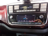 Volkswagen純正インフォティメントシステムComPostion、AM,FMラジオやSDカードに保存されたMP3再生可能です。