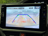 【バックカメラ】駐車時に後方がリアルタイム映像で確認できます。大型商業施設や立体駐車場での駐車時や、夜間のバック時に大活躍!運転スキルに関わらず、今や必須となった装備のひとつです!