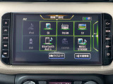 車載用のオーディオシステムです。音楽やラジオを楽しむことができ、ドライブをより快適に、楽しいものにしてくれます。