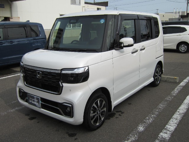 ホンダ N-BOXカスタム 