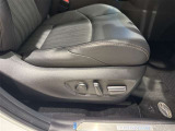 運転する人の体をしっかり支えるシート!使い勝手のいいパワーシート♪
