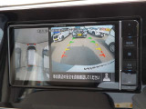 【アラウンドビューモニター】上から見下ろすような視点でスムース駐車をサポートしてくれるアラウンドビューモニター(^v^)