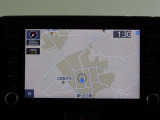 ディスプレイオーディオを装備。スマホとクルマをつなぐことで、これまでのナビに加えて、いろんなサービスが楽しめます