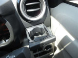 運転席側ドリンクホルダー