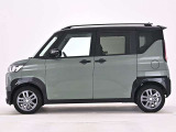 デリカミニ G プレミアム リミテッド エディション 4WD 