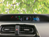 視認性の高いメーター類で、運転に必要な情報をしっかり把握。運転状況を的確に捉え、安全運転をサポートします。