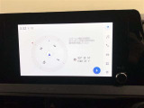 【8インチディスプレイオーディオ】各種オーディオ機能とスマホ連携機能を搭載。コネクティッドナビ対応。車載ナビ機能は搭載されていません。機能の詳細につきましては、展示店舗までお尋ねください。