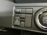 当店はメーカー直営のダイハツ正規ディーラーです。厳選された中古車をきっちりと整備してお納めいたしますので、安心のカーライフをご堪能いただけます☆
