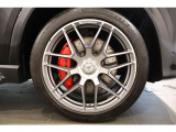 お気軽にお問い合わせください。Tel:075-325-0440 Mobile:070-2313-8676  中古車担当:時女まで