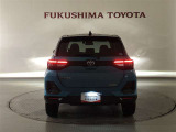 非視認性を高めた大きなランプは後続車への注意を促し、衝突の可能性の軽減に寄与します。