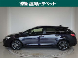 トヨタの人気カローラシリーズ、カローラツーリングハイブリッド WxBが入荷しました。
