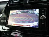 お車選びをお楽しみ頂けるよう、在庫車の展示スペースを十分に確保しております。