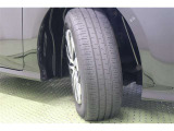 タイヤサイズ 195/65R15。