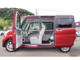 国産車から外車(輸入車)まで全メーカー新車・中古車販売・リース販売・車検・板金・修理・レンタカー取扱店です。テスター(診断機)完備ですので外車(輸入車)の車検や修理も自信をもっておこなっております。