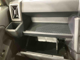 弊社では、お車を納車してからが本当のお付き合いのスタートだと思っています。お客様に頼りにされる「お店」を目指しています!