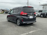 全車保証付(無料)1年間保証。有料になりますが、最長5年間の延長保証がございます。※車両によって保証期間は異なります