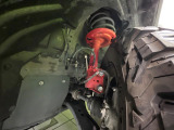 お車を安心してお乗りいただく為には、足回りの定期点検が欠かせません。サービスサポート(有償保証)では無料点検もご提供しており、安心のカーライフをお過ごしいただけるサポート体制が整っています。