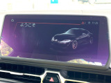 【メーカー純正ナビ】インテリアに溶け込むスタイリッシュな「専用設計」メーカーナビを装備♪視認性や操作性など基本性能にも優れ、より上質なカーライフをお楽しみいただけます。