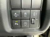 【横滑り防止機能】 車両走行安定補助システム搭載  車が横滑りしそうになった際に、横滑りを防ぐ安全装備が付いています。