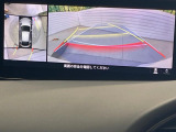 【360&deg;ビューモニター】専用のカメラにより、上から見下ろしたような視点で360度クルマの周囲を確認することができます☆死角部分も確認しやすく、狭い場所での切り返しや駐車もスムーズに行えます。