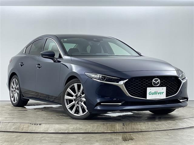 マツダ MAZDA3セダン 