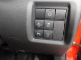 ダイハツディーラーでは「ダイハツ認定U-CAR」という基準を設け、車選びに詳しくないお客様でも「安心して選べる」をご提供しています。