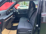 ご納車前にスタッフが入念に清掃し気持ちよく乗り出せるように致します。