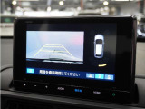 ◆バックカメラ◆リバースにするだけで映ります、後方の安全確認や、狭い駐車場での車庫入れ、雨の日や夜間など視界の悪い時に便利です!安全にバックする為には欠かせない装備です。