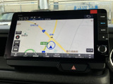 鮮明な地図表示で、初めての道でも安心。スムーズなルート案内で、目的地までストレスなく到着できますね。