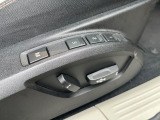 【メモリーシート】ドライバーごとに設定したシート位置を記憶して、ボタン一つで切り替えできる便利な機能!運転する方が複数名いらっしゃるご家庭におすすめです。