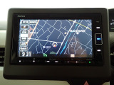 ホンダ純正ナビなのでダッシュボードにスッキリと収まっています。土地勘の無い所でも道に迷わず安心ですね!