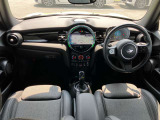お洒落な室内もMINIの魅力です!