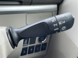 【 オートライト 】オートライトなのでライトの点け忘れを気にすることなく運転が出来ます♪//
