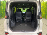 普段のお買い物や通勤、送迎等に十分な荷室スペースを確保しております。セカンドシートを倒すと、大きな荷物の積載も可能です♪