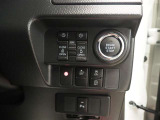運転席から各種操作が可能となっております。