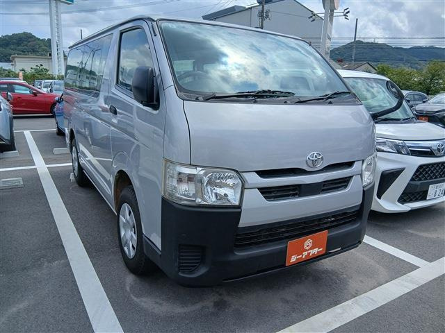トヨタ ハイエースバン 