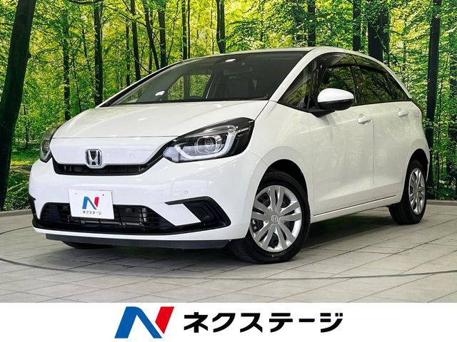 フィット 1.5 e:HEV ベーシック 