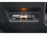 ETC車載器付ですので高速道路の料金所もスムーズに通行できます。
