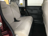 ゆとりある広々とした車内空間は、ドライブを始め買い物やレジャーなど、幅広く活躍します。一人でもみんなとでもお出かけを楽しみましょう!