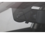 純正ドライブレコーダー装備です。録画した映像はWi-Fiによりスマホ、もしくはPCにてご確認いただけます。