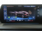 ◆iDriveを装備。操作系統をディスプレイから独立させることで、人間工学に基づいた最適な運転環境を実現しております。◆