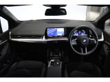 ご納車後は、日本全国のBMW正規ディーラーにて保証整備、一般整備、点検整備、車検整備をお受けいただけますのでご安心下さい。保証修理費用をお立替頂くなどのご面倒もございません。