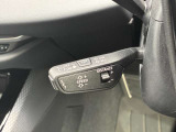 追従型のクルーズコントロールが標準装備となっております。