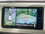 【パノラマモニター】専用のカメラにより、上から見下ろしたような視点で360度クルマの周囲を確認することができます☆死角部分も確認しやすく、狭い場所での切り返しや駐車もスムーズに行えます。