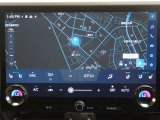バックカメラ付きで運転が苦手な方の車庫入れもラクラクです。後方の死角部分がモニターに映し出されるので安全性もアップ!