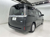 低燃費で環境にもやさしいハイブリッド車です。トヨタ専用診断機器でハイブリッドシステムを綿密に点検してあります!