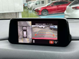360&deg;モニター付き!コーナーセンサーと連動して運転を快適にサポート!